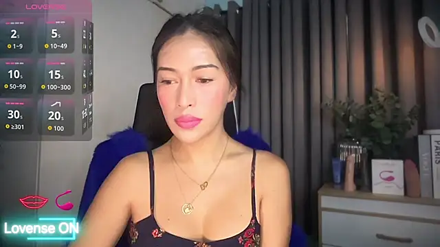 Jasmine Elcock online show from 07-25-26, 07:05