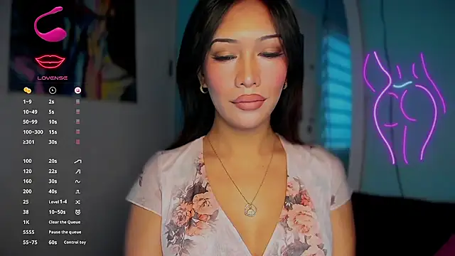 Snapshot of Jasmine_Elcock chatting on 11-04-25, 10:13 Jasmine Elcock online show from 11-04-25, 10:13