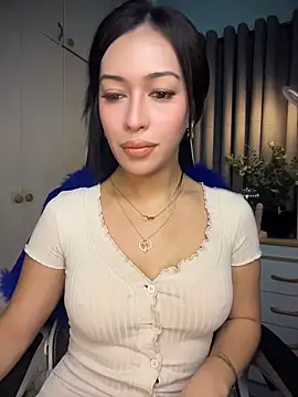 Snapshot of Jasmine_Elcock chatting on 05-07-26, 09:40 Jasmine Elcock online show from 05-07-26, 09:40