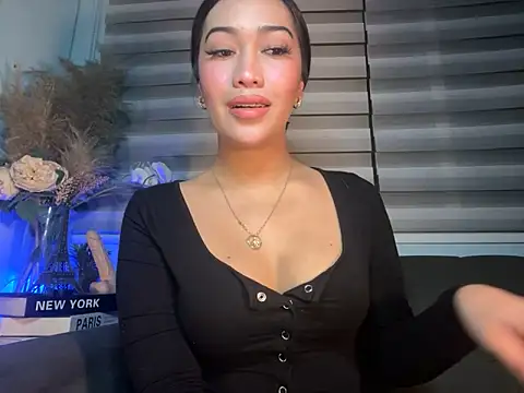 Snapshot of Jasmine_Elcock chatting on 09-08-25, 06:40 Jasmine Elcock online show from 09-08-25, 06:40