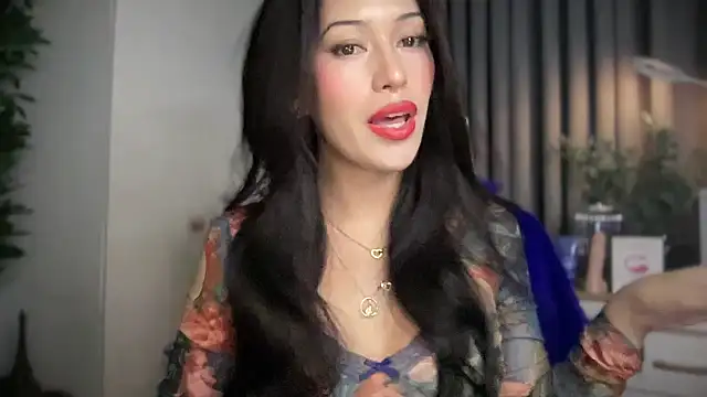 Jasmine Elcock online show from 06-19-26, 06:47