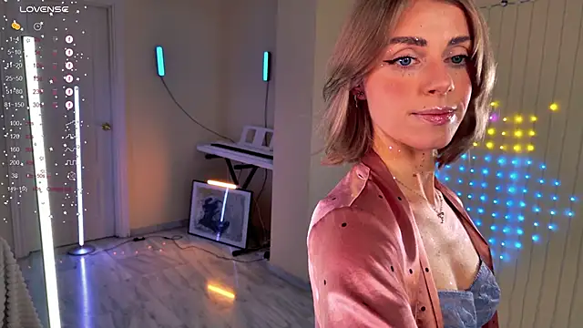 Arielle  03 online show from 02-08-26, 09:12