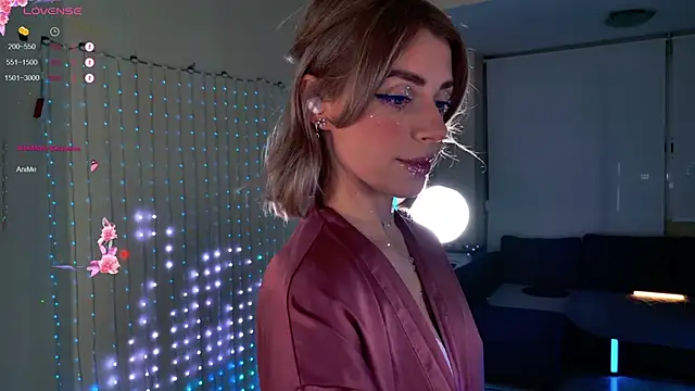 Arielle  03 online show from 01-15-26, 01:42