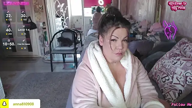 femme fatale1 online show from 09-27-25, 11:38