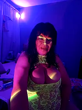 karlablue  online show from 04-25-26, 02:14