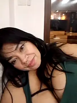 karlablue  online show from 01-08-26, 03:45