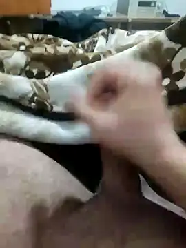 asezgin824 online show from 02-09-25, 04:40