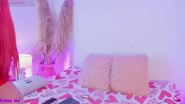 SophieRossi online show from 09-10-25, 04:22