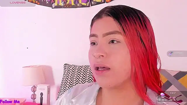 SophieRossi online show from 10-12-25, 01:45