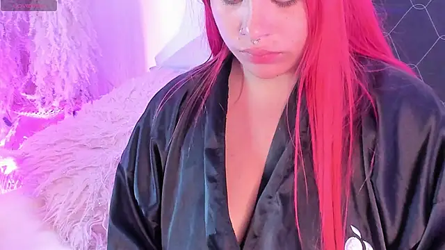 SophieRossi online show from 12-18-25, 04:50