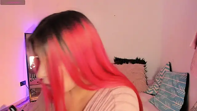 SophieRossi online show from 11-05-25, 04:04