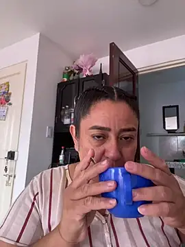 Snapshot of agathaxxx-69 chatting on 06-20-26, 02:44 agathaxxx-69 online show from 06-20-26, 02:44