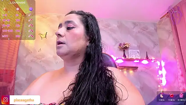 Snapshot of agathaxxx-69 chatting on 09-23-25, 08:16 agathaxxx-69 online show from 09-23-25, 08:16