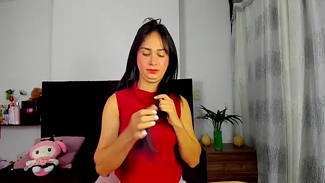 AndreaStivens online show from 12-22-25, 10:04