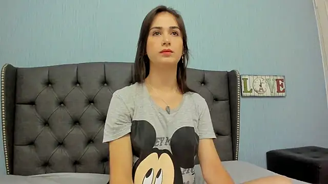 AndreaStivens online show from 03-08-25, 12:09