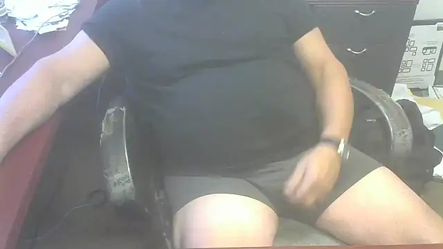 Snapshot of chadhammer chatting on 11-17-25, 10:14 chadhammer online show from 11-17-25, 10:14