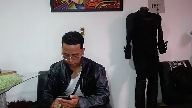 Black hot266 online show from 01-10-26, 02:23