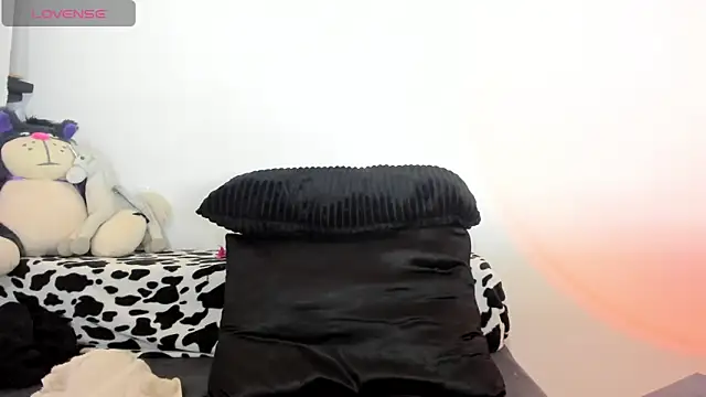 mariecam420 online show from 12-18-25, 10:41