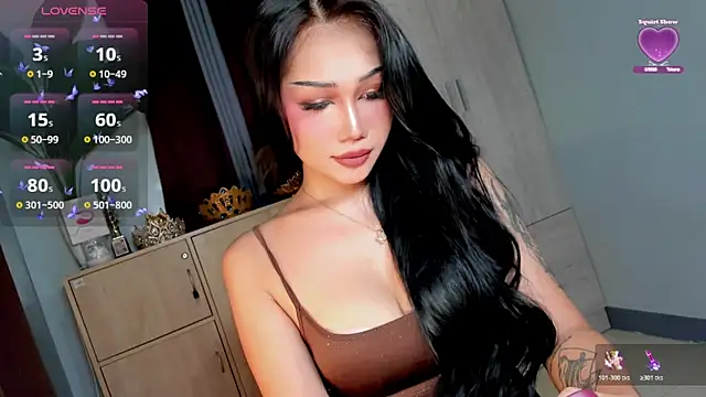 Snapshot of Icon1c_LiLy chatting on 06-30-26, 06:19 Icon1c LiLy online show from 06-30-26, 06:19
