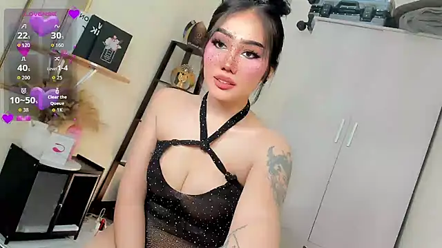 Icon1c LiLy online show from 10-30-25, 06:05