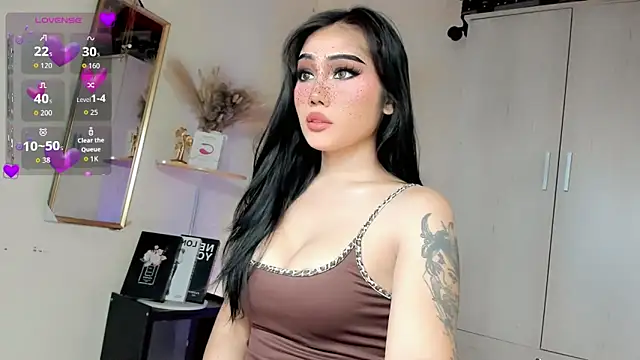 Snapshot of Icon1c_LiLy chatting on 10-04-25, 10:11 Icon1c LiLy online show from 10-04-25, 10:11