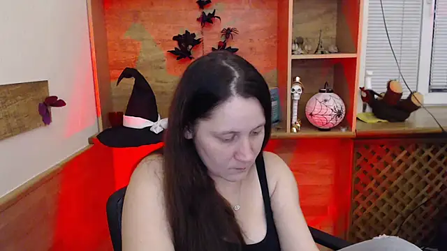 JosieJun  online show from 11-03-25, 06:00