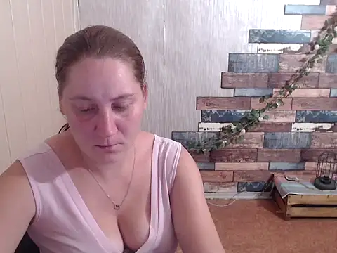 JosieJun  online show from 09-09-25, 07:34