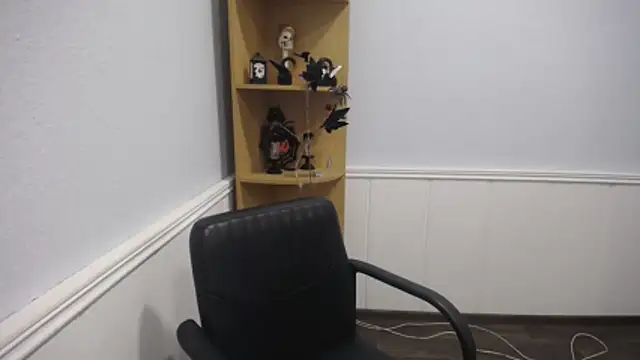 JosieJun  online show from 12-15-25, 06:25