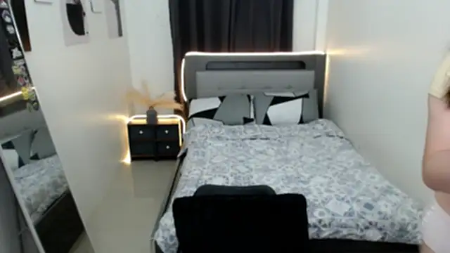 AmazingLuchie online show from 01-16-26, 06:28