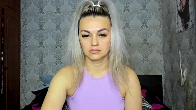 NicoletMoore online show from 03-21-25, 09:01