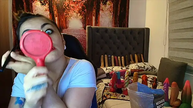 Snapshot of sofia23dirty chatting on 05-14-26, 10:40 sofia23dirty online show from 05-14-26, 10:40