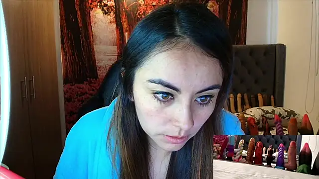 Snapshot of sofia23dirty chatting on 05-24-26, 05:24 sofia23dirty online show from 05-24-26, 05:24