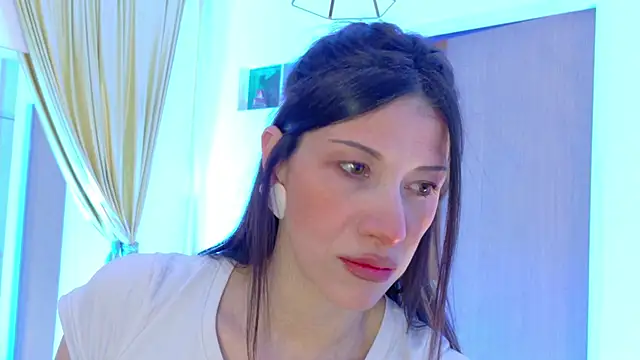 magali 19 online show from 11-30-25, 09:04