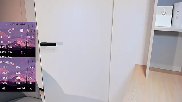 Aquilaris  online show from 11-07-25, 12:53