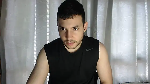 Armando 2002 online show from 02-26-25, 05:10