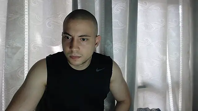 Armando 2002 online show from 10-30-25, 05:32