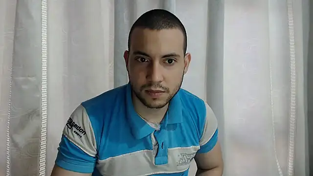 Armando 2002 online show from 11-25-25, 04:18