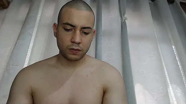 Armando 2002 online show from 10-31-25, 05:09