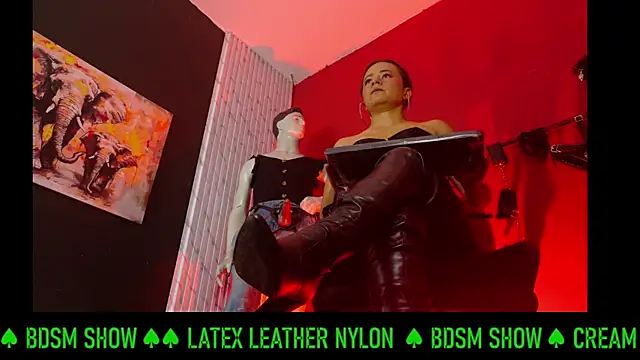 Snapshot of MistressSlut1 chatting on 02-24-25, 11:10 MistressSlut1 online show from 02-24-25, 11:10