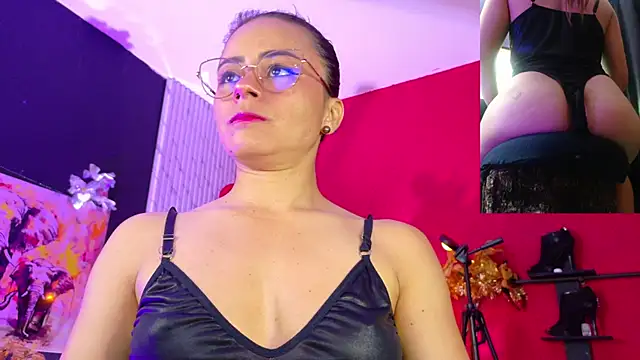 MistressSlut1 online show from 12-18-25, 11:14