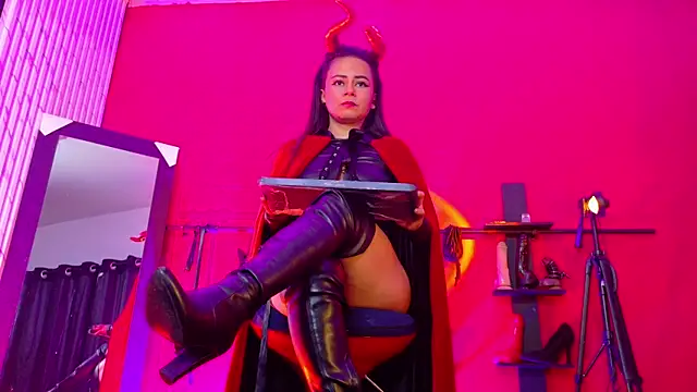 MistressSlut1 online show from 11-08-25, 03:15