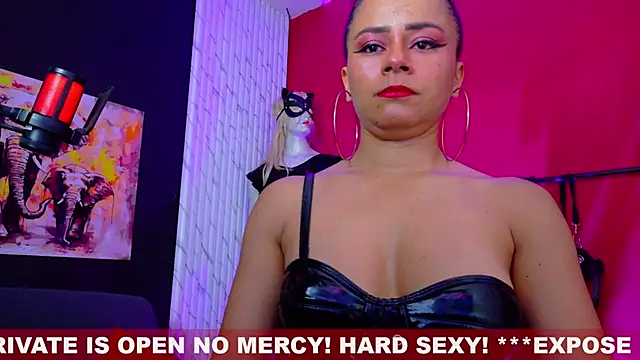 Snapshot of MistressSlut1 chatting on 10-01-25, 11:14 MistressSlut1 online show from 10-01-25, 11:14