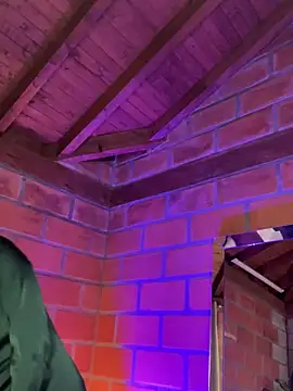 Snapshot of RouseColins chatting on 03-18-25, 10:48 RouseColins online show from 03-18-25, 10:48