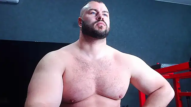 Snapshot of muscularjohnforuX chatting on 04-30-26, 07:15 muscularjohnforuX online show from 04-30-26, 07:15
