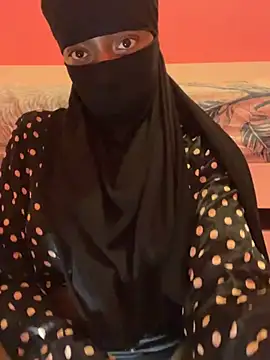 Snapshot of Bella_Binta chatting on 03-24-26, 06:08 Bella Binta online show from 03-24-26, 06:08