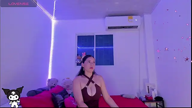 MollyG18 online show from 02-27-25, 02:46