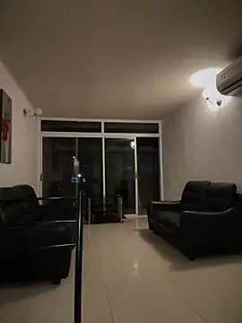 bella parisi online show from 03-16-25, 05:47