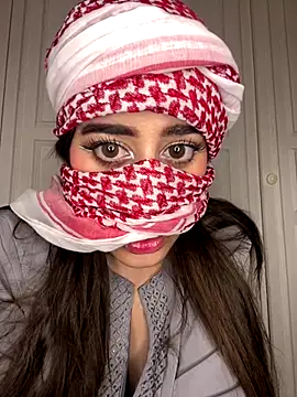 Snapshot of arabiaAna chatting on 09-26-25, 08:27 arabiaAna online show from 09-26-25, 08:27