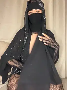 Snapshot of arabiaAna chatting on 11-16-25, 05:28 arabiaAna online show from 11-16-25, 05:28