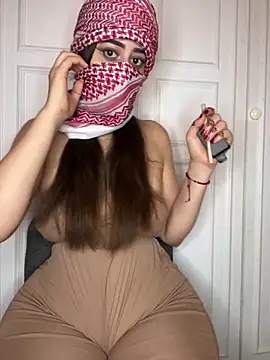 Snapshot of arabiaAna chatting on 09-23-25, 01:45 arabiaAna online show from 09-23-25, 01:45
